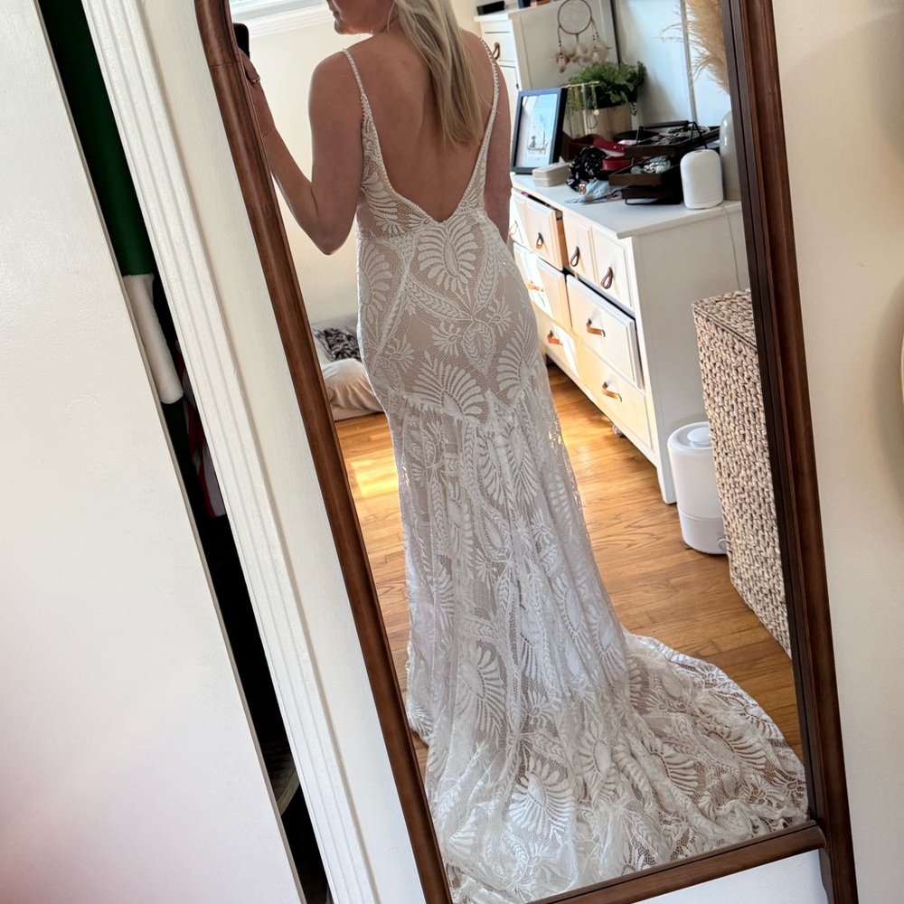 kissprom Lace and Pearl Wedding Dress | Boho Beachy | Size 2 | NWT!